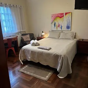 Quarto em Acomodações Particulares I Linda Vista Em Casa Alto Padrao Jd Marajoara, São Paulo
